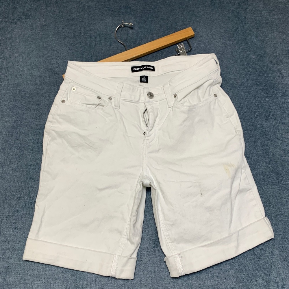 DKNY Jeans Bermuda Shorts Women's 8 White Denim Light Wash Cuffed Hem 5-Pocket